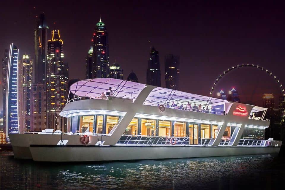 dubai yacht tour