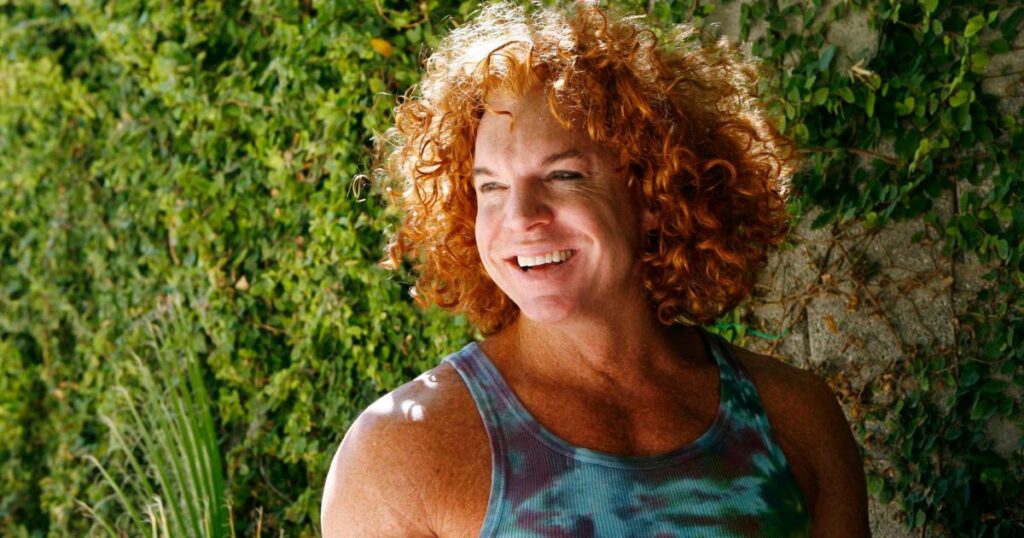 is carrot top gay